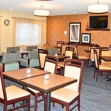 Holiday Inn Express - Ludlow - Chicopee Area By Ihg Exterior photo