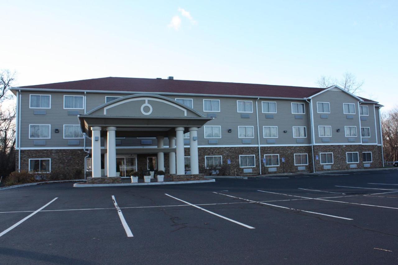 Holiday Inn Express - Ludlow - Chicopee Area By Ihg Exterior photo