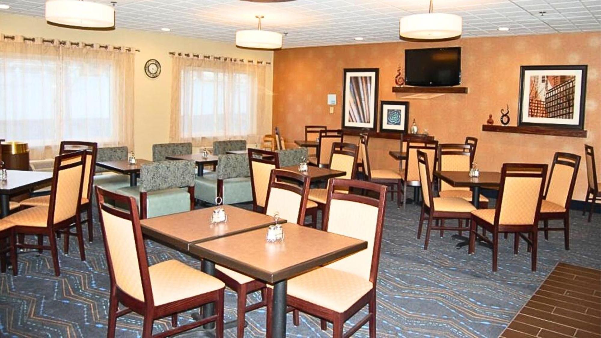 Holiday Inn Express - Ludlow - Chicopee Area By Ihg Exterior photo